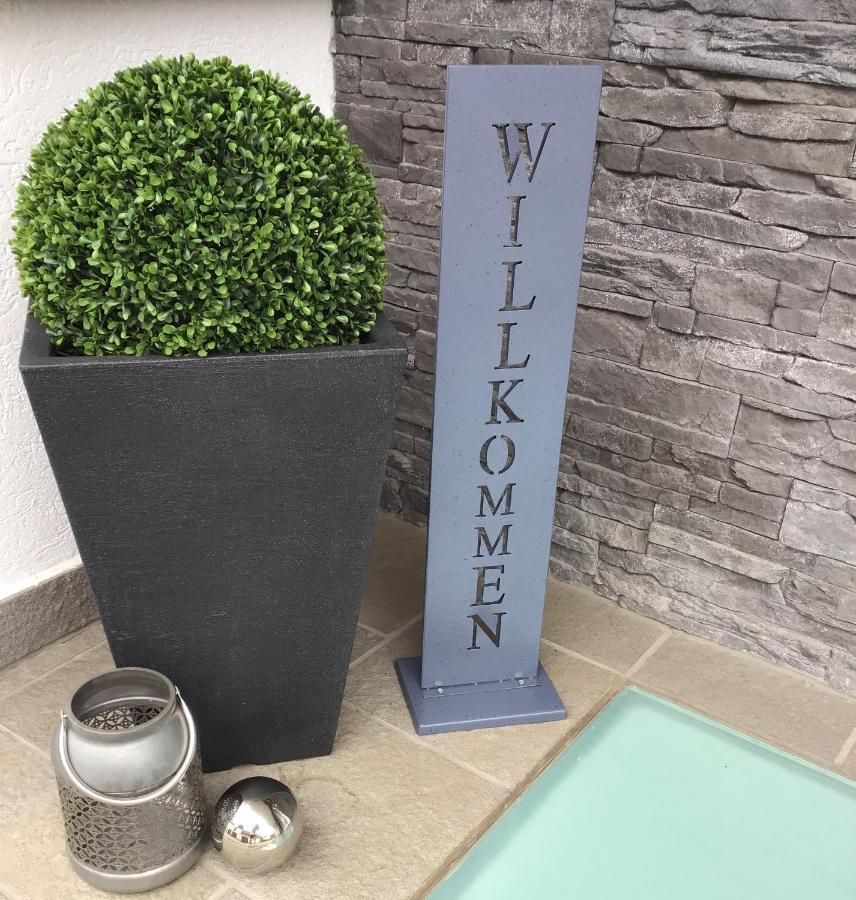 Ferienwohnung Entenquack Weisel ภายนอก รูปภาพ